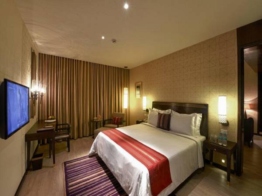 Marasa Sarovar Premiere Tirupati Exterior photo A room at the Taj Bengal