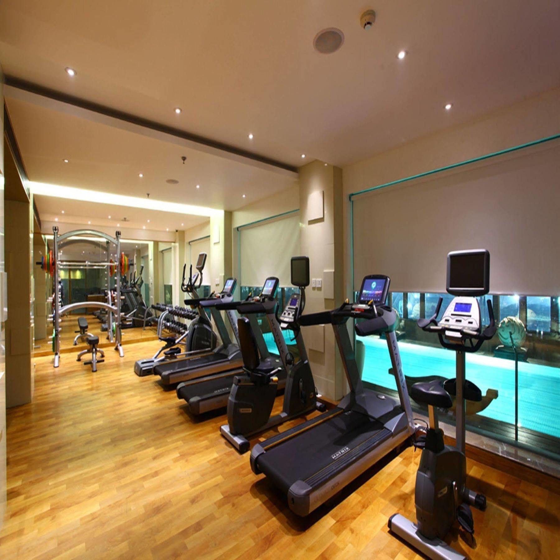 Marasa Sarovar Premiere Tirupati Exterior photo A gym in a hotel